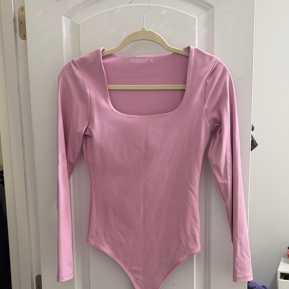 Abercrombie & Fitch Light Pink Bodysuit